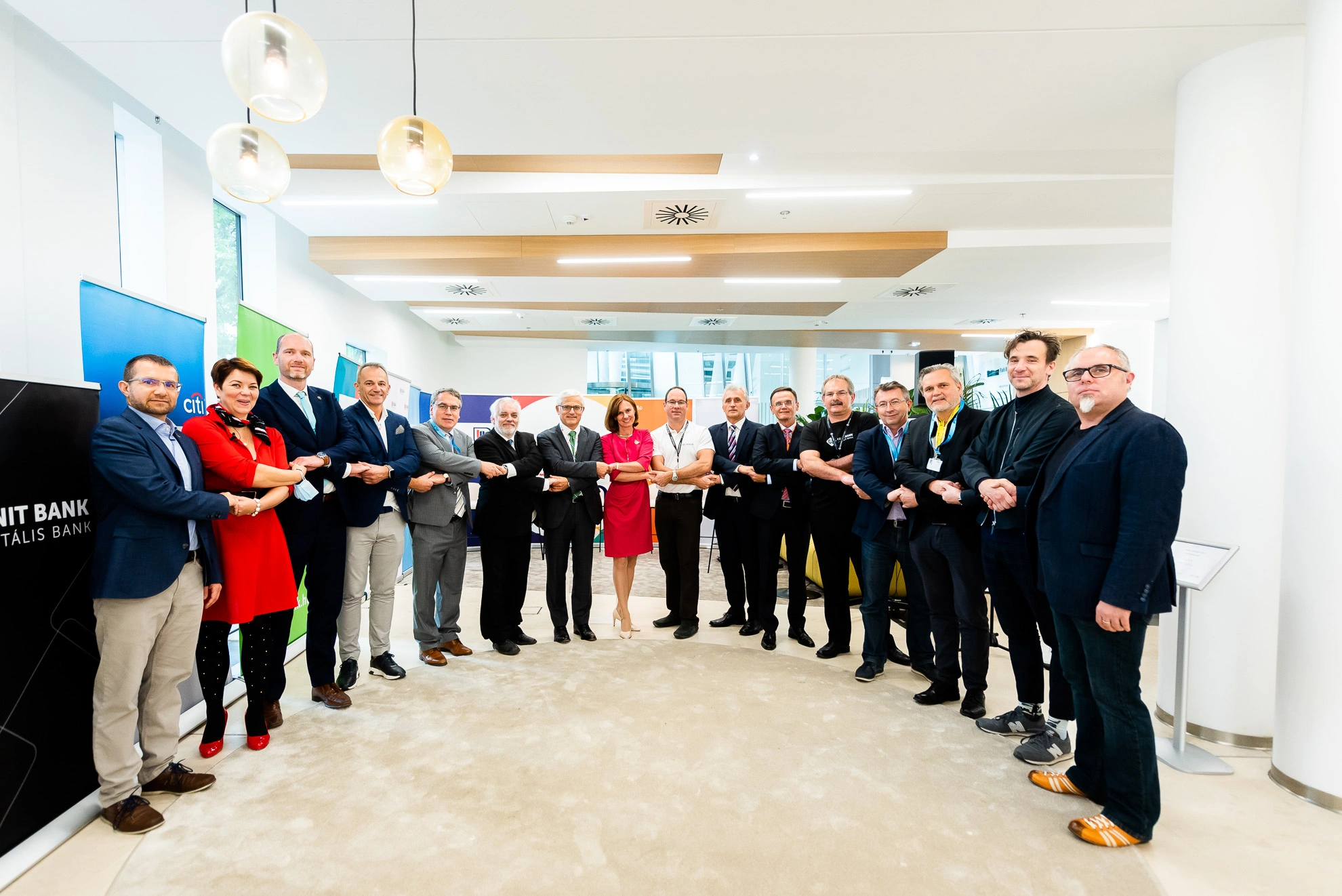 Vérkészítménnyel segítették a banki dolgozók az országos vérellátást